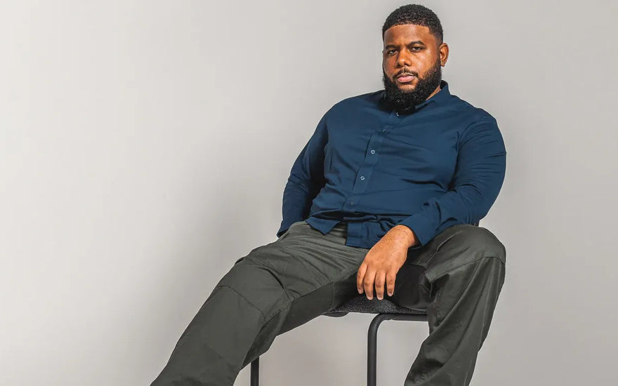 Flattering Fashion Poses: Inspiring Plus Size Male Poses for a Bold Statement