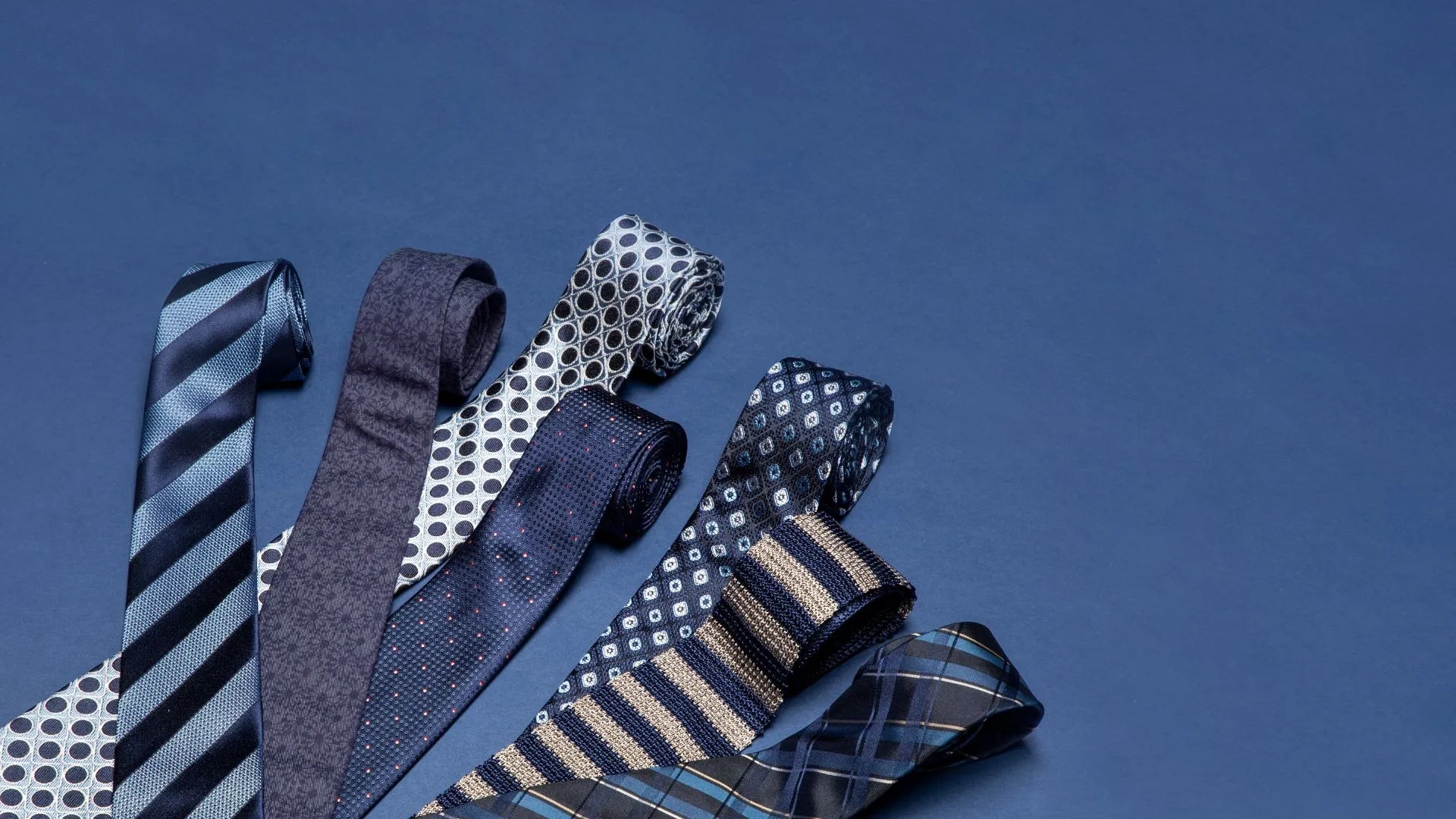 Dress Code Dilemma: Tie Necessity for Big & Tall Individuals in Formal Attire